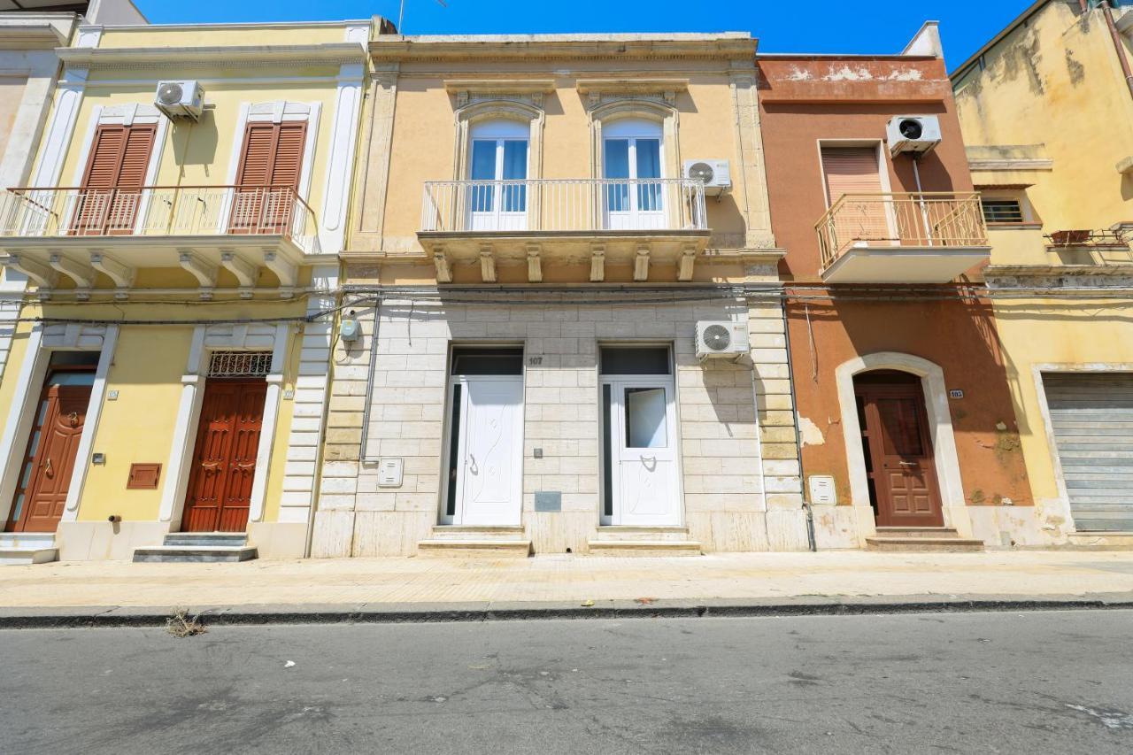 Casa Caruso Corso Garibaldi Apartment อาโวลา ภายนอก รูปภาพ
